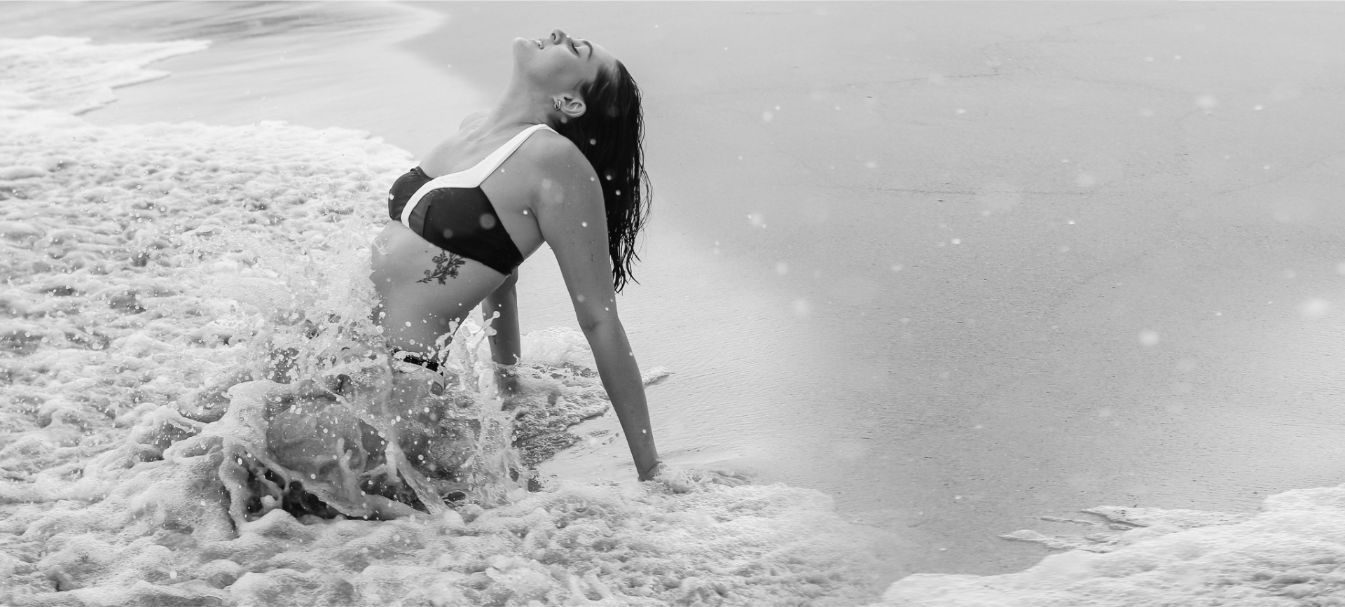 Costal Chique Bikinis - Banner 9